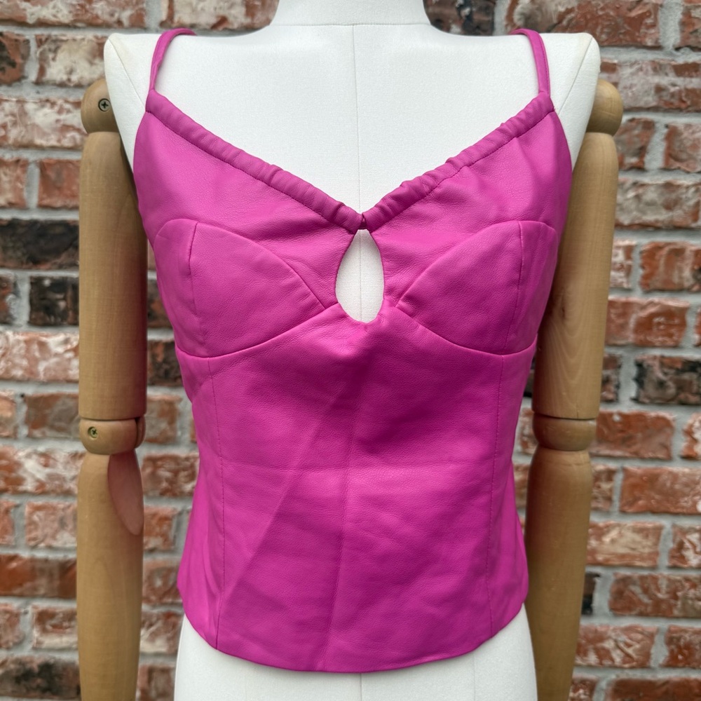 NWOT Wayf Anthropologie Barbiecore Pink Faux Leather Crop Top / L - Picture 6 of 17